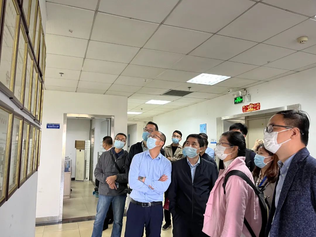 333���� - ��̬�ȵ������Ż�